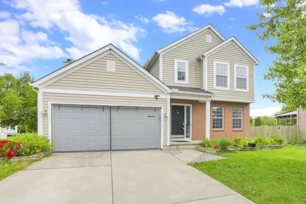 504 Bellcrest Court, Pataskala, OH 43062