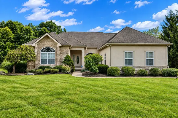 8605 Swisher Creek Crossing, New Albany, OH 43054