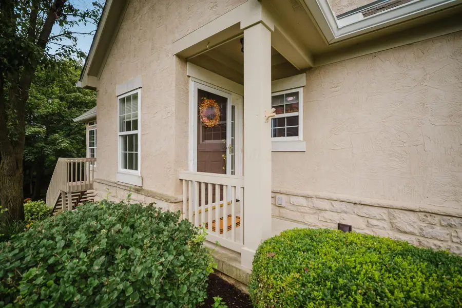 7392 Deer Valley Crossing, Powell, OH 43065 - #3