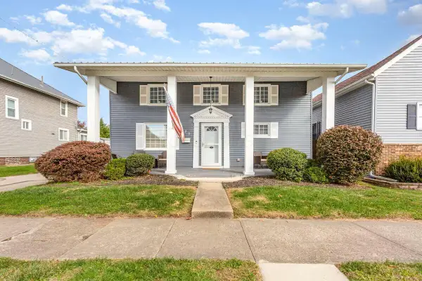 226 W Columbus Street, Nelsonville, OH 45764