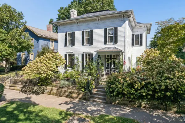 141 E Wheeling Street, Lancaster, OH 43130