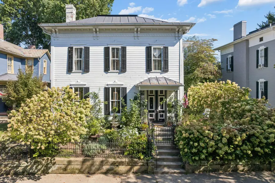 141 E Wheeling Street, Lancaster, OH 43130 - #2