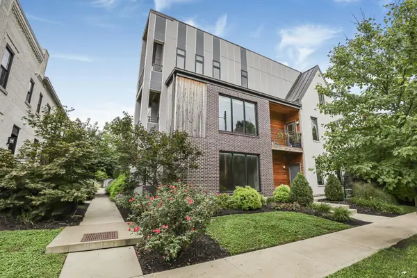 1020 Pennsylvania Avenue, Columbus, OH 43201