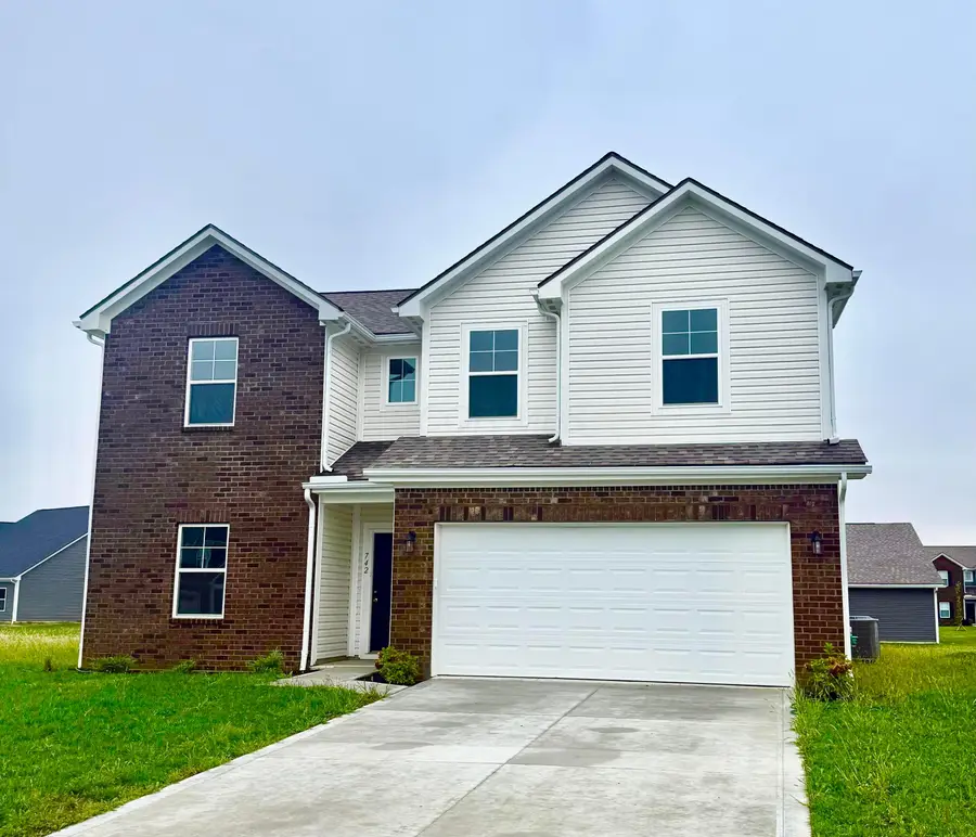 742 Bishop Place, Washington Court House, OH 43160 - #2