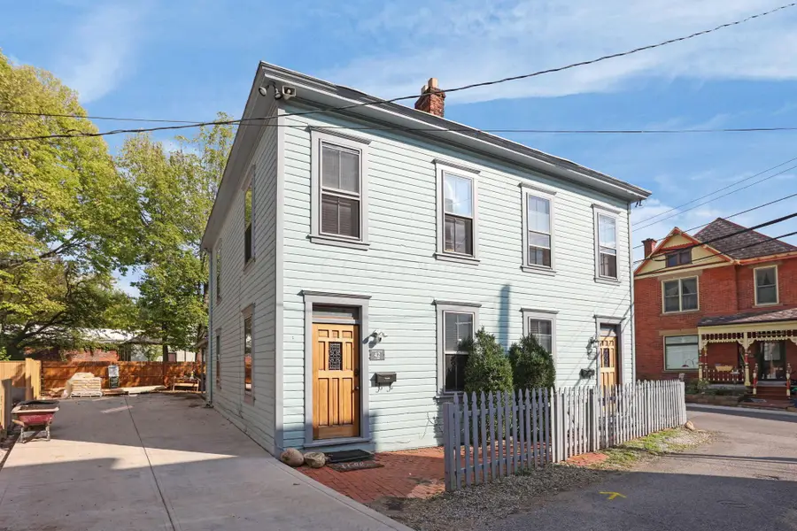 42-44 E Prescott Street, Columbus, OH 43215 - #2