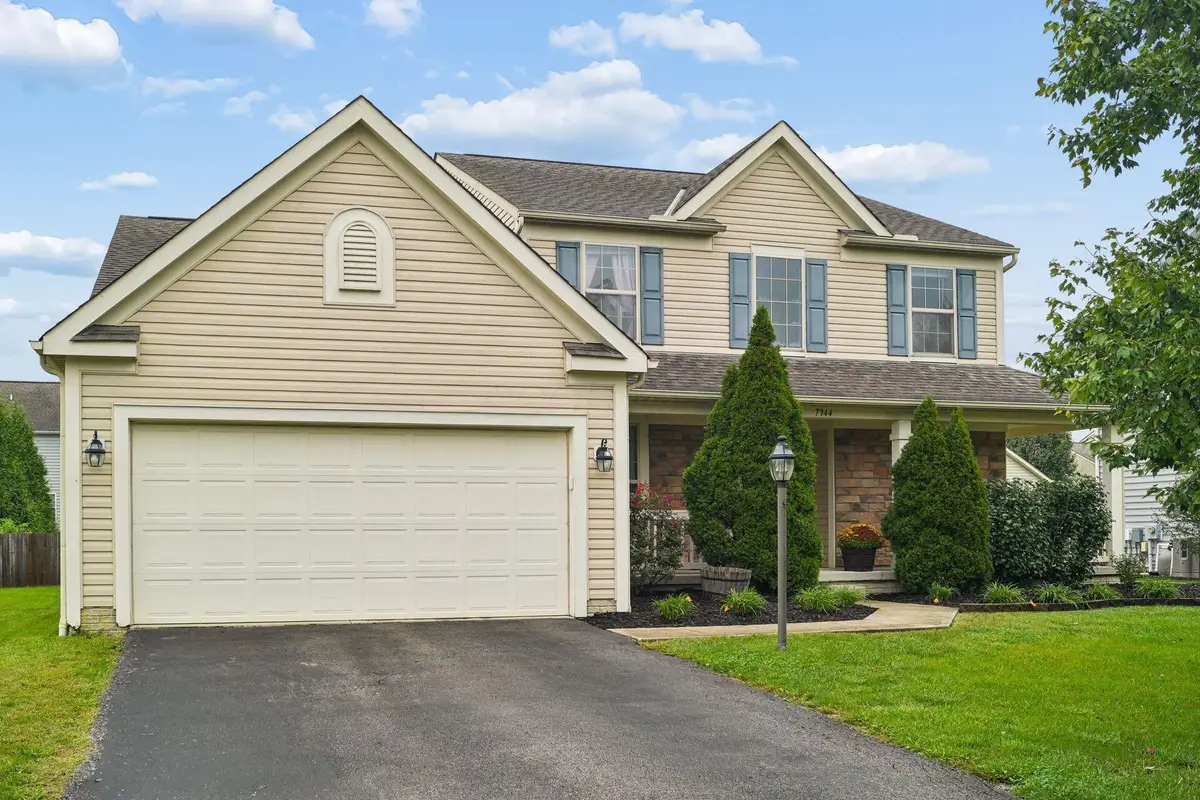 7944 Shady Maple Drive, Canal Winchester, OH 43110 - #1