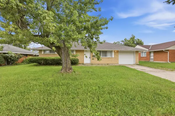 6404 E Livingston Avenue, Reynoldsburg, OH 43068
