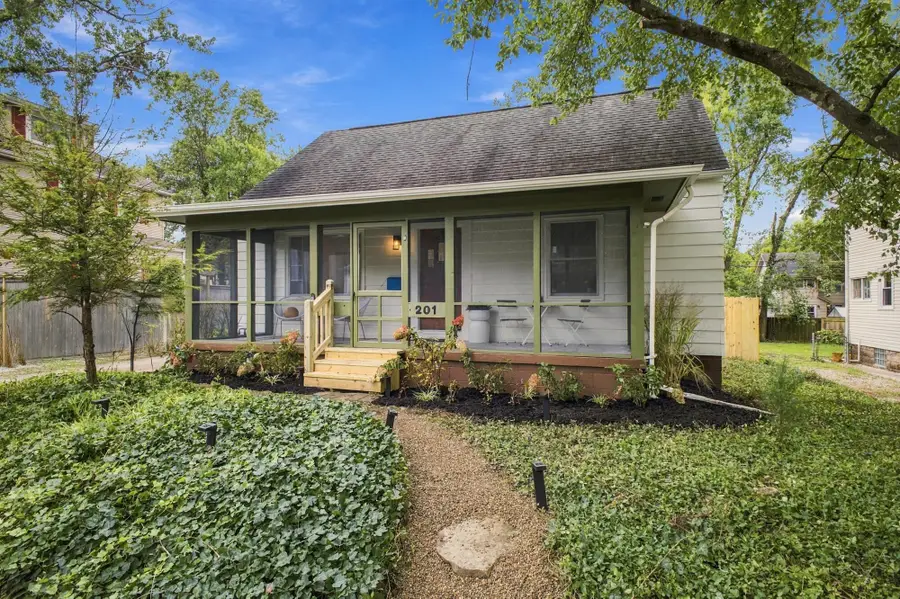 201 E Lakeview Avenue, Columbus, OH 43202 - #2