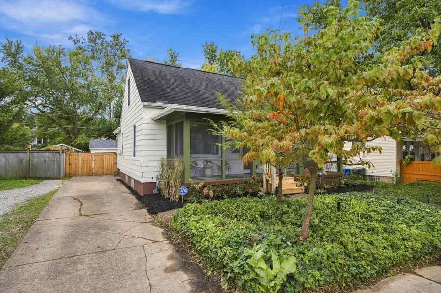 201 E Lakeview Avenue, Columbus, OH 43202 - #3