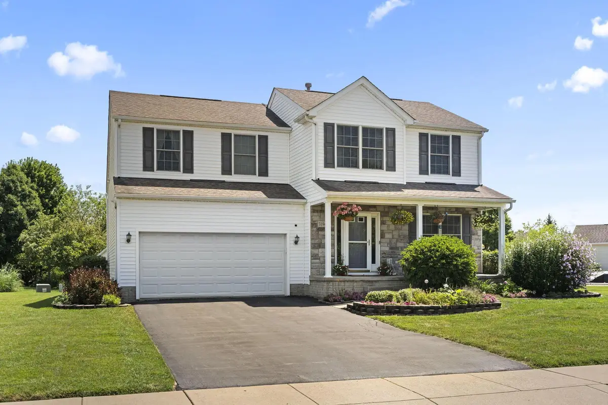 3194 Sitka Spruce Drive, Grove City, OH 43123 - #1
