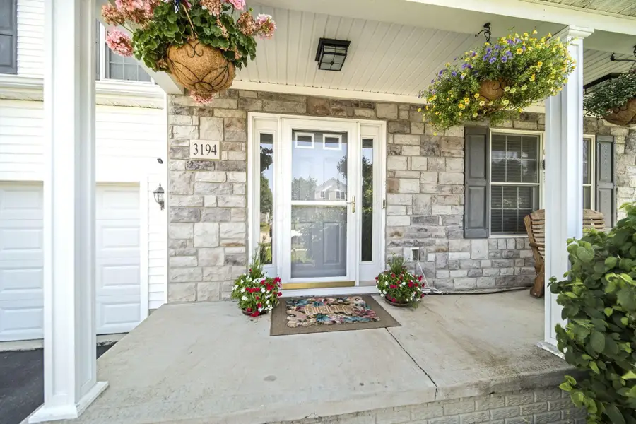3194 Sitka Spruce Drive, Grove City, OH 43123 - #2