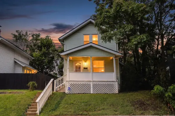 1008 E Whittier Street, Columbus, OH 43206