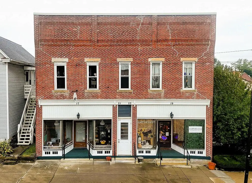 19 W Main Street, Centerburg, OH 43011 - #1