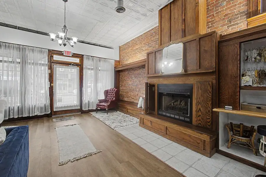 19 W Main Street, Centerburg, OH 43011 - #3