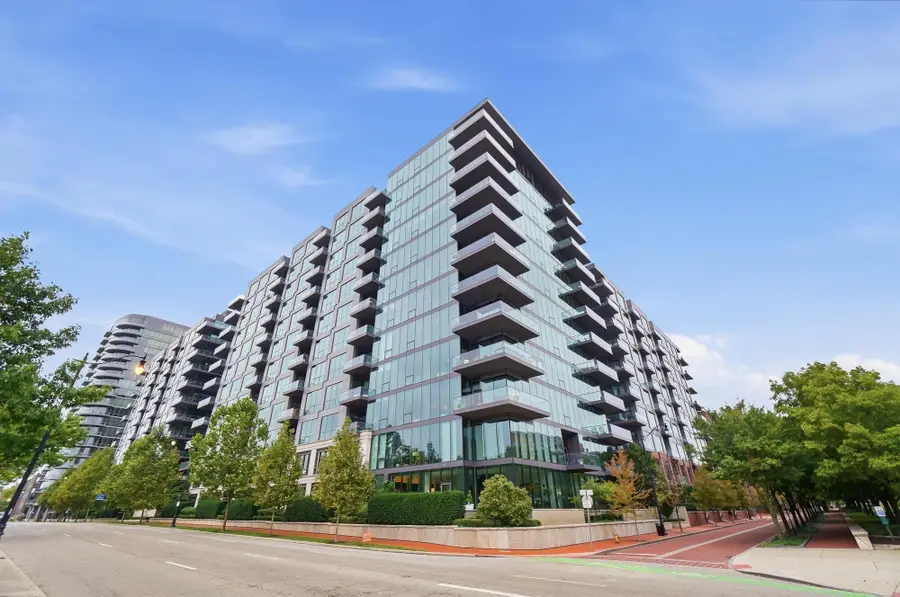 250 W Spring Street, Columbus, OH 43215 - #3