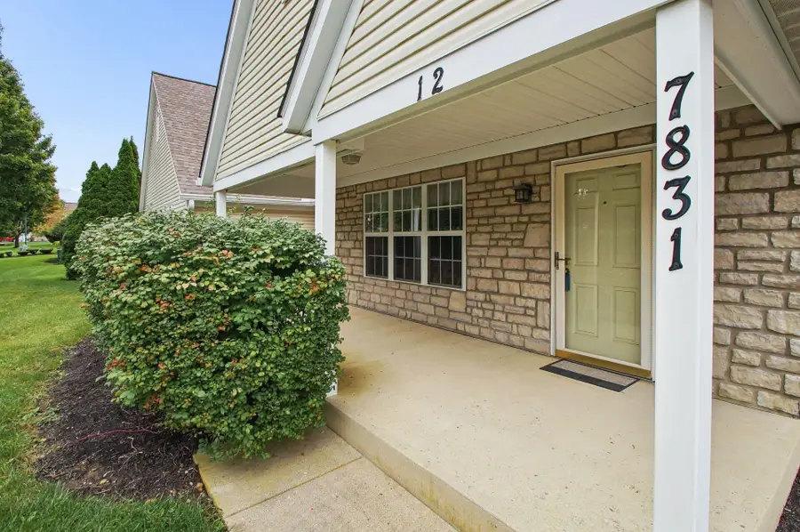 7831 Farmsbury Drive, Reynoldsburg, OH 43068 - #3