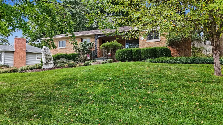 385 Kemper Avenue, Lancaster, OH 43130 - #2