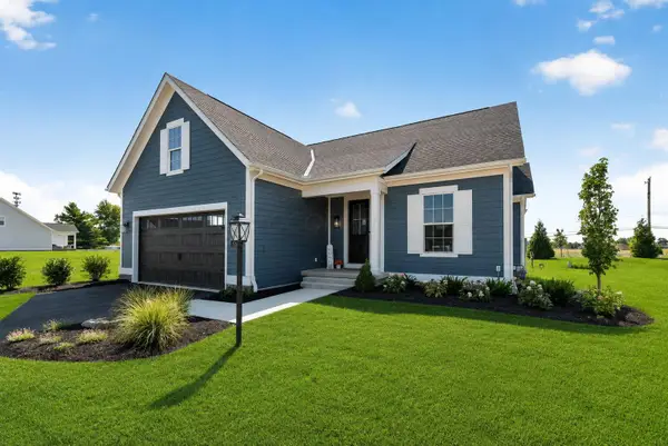 3388 Sandbar Drive, Lewis Center, OH 43035
