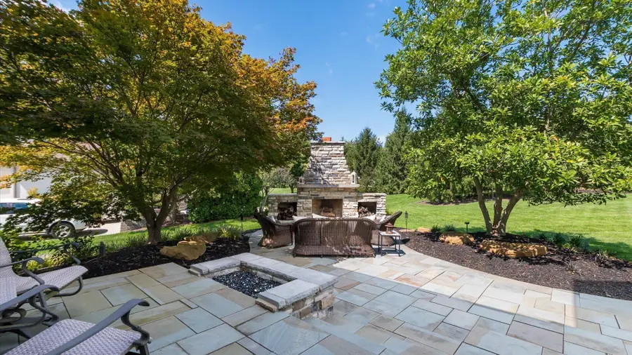 8358 Meadowmoore Place, Pickerington, OH 43147 - #3