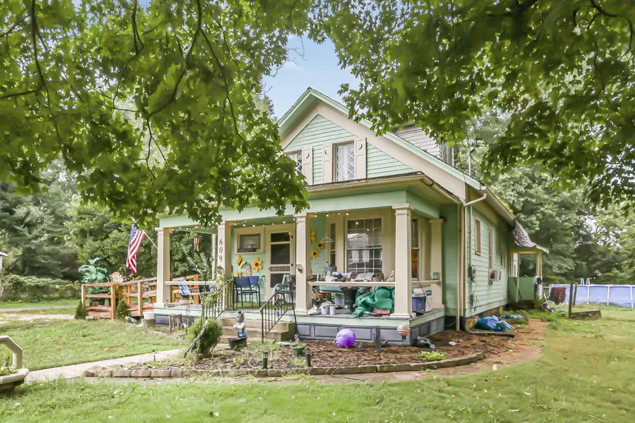 609 Dryden Road, Zanesville, OH 43701 - #3
