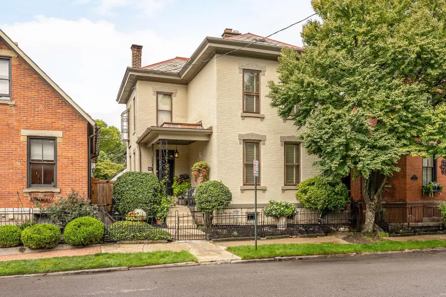 883 S 5th Street, Columbus, OH 43206 - #2
