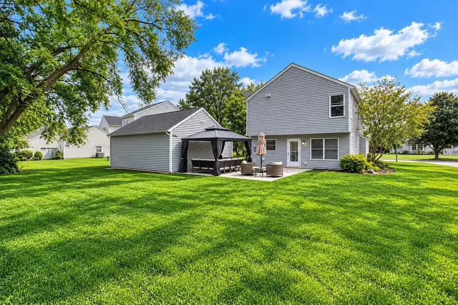 1126 Lake Forest Drive, Hebron, OH 43025 - #3