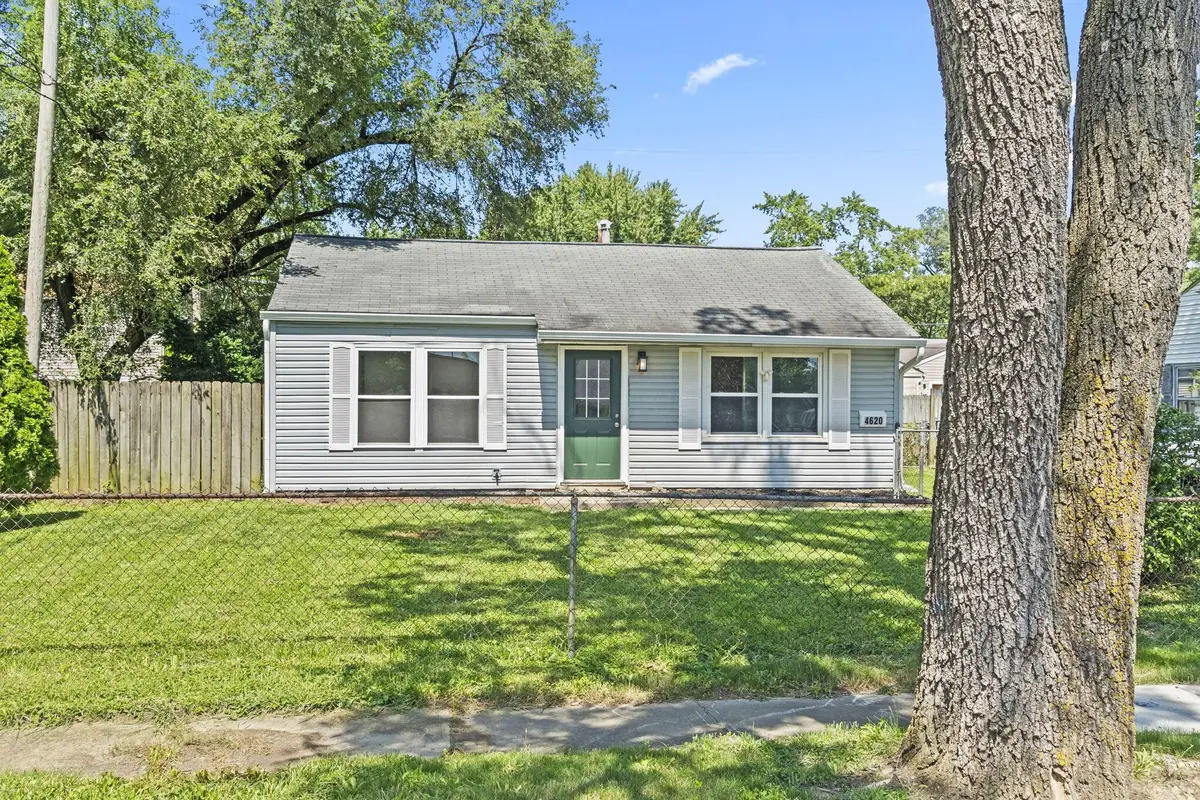 4620 Morris Avenue, Whitehall, OH 43213 - #1
