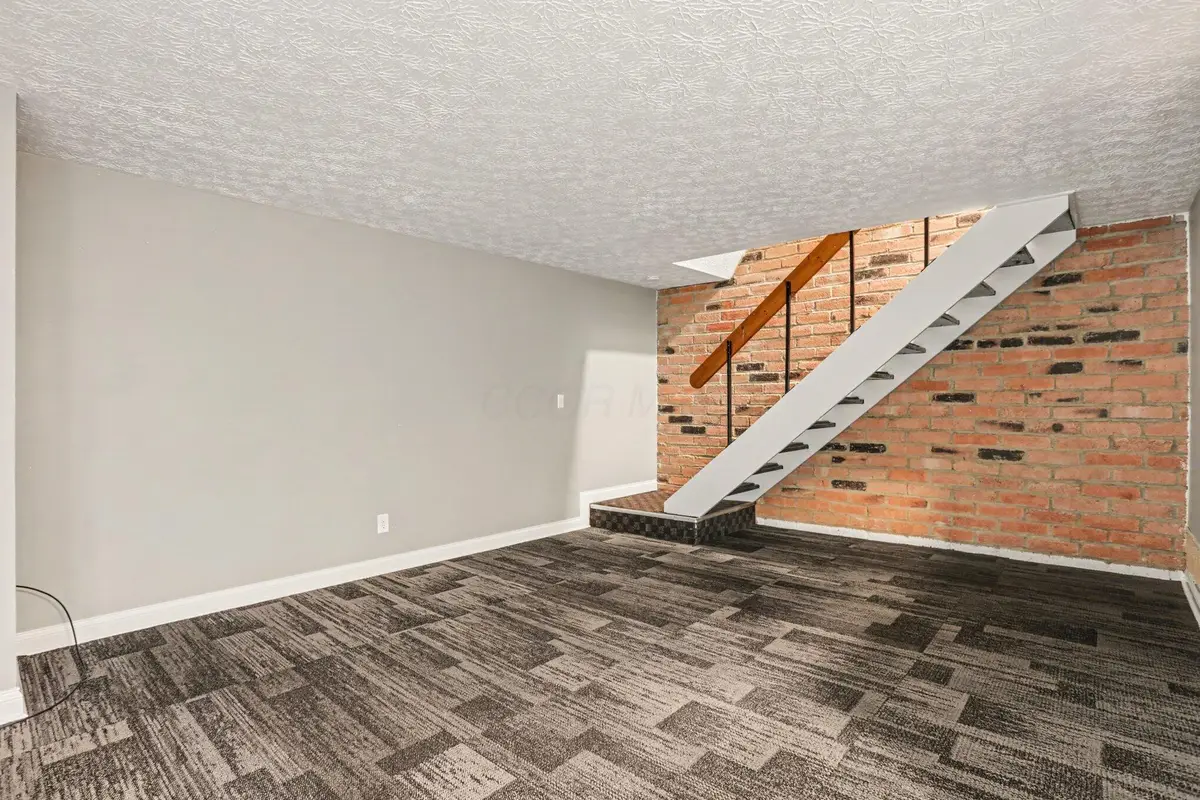 2509 Burgandy Lane, Columbus, OH 43232 - #1