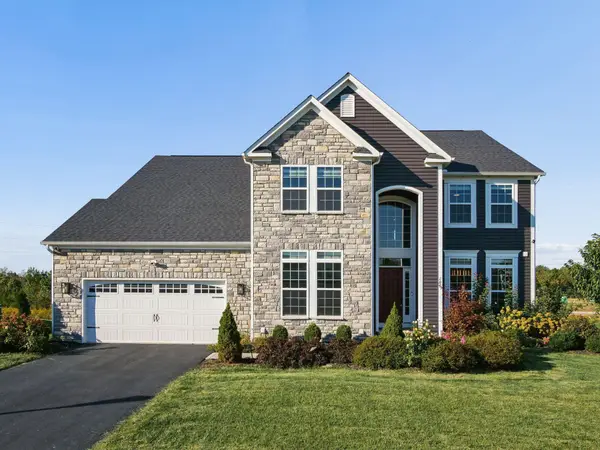 206 Ingleton Court, Delaware, OH 43015