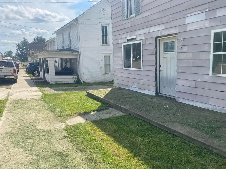 211 N Main Street, Pleasantville, OH 43148 - #2
