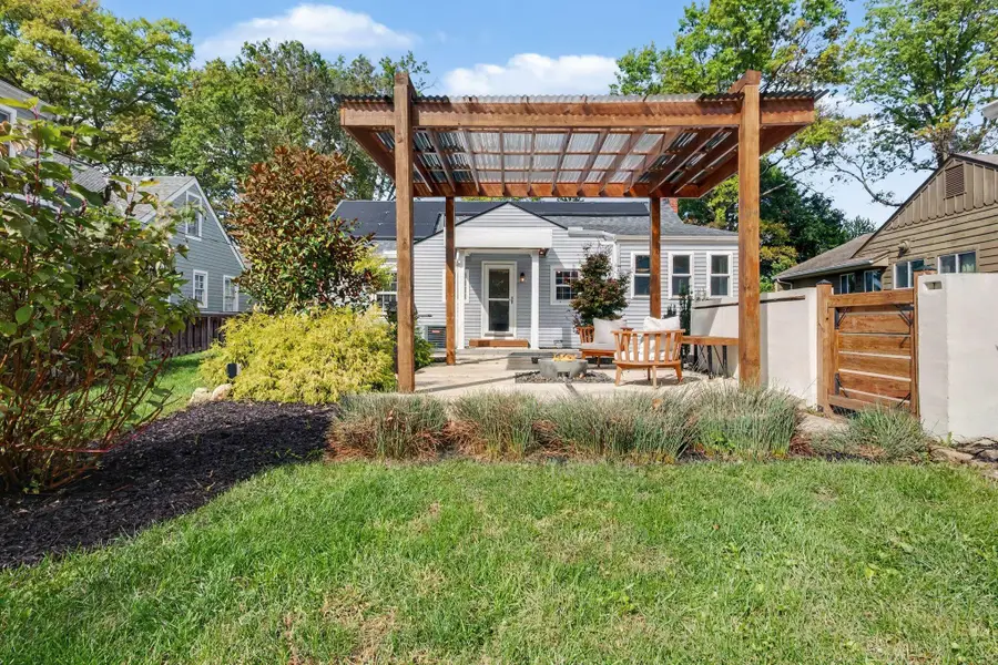 471 Acton Road, Columbus, OH 43214 - #3