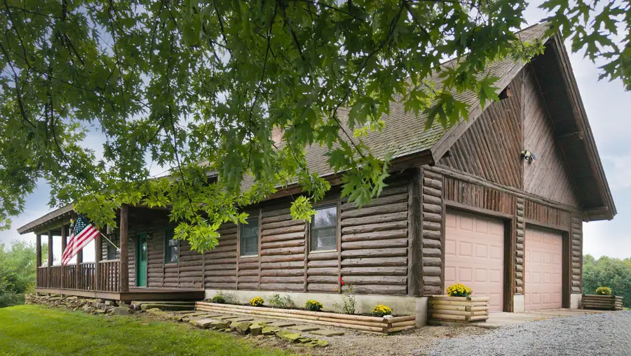 9138 Kinney Road, Mount Vernon, OH 43050 - #2