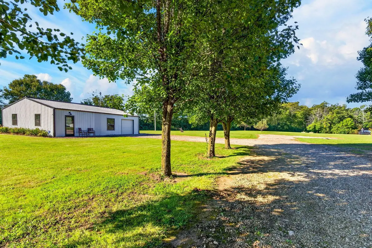 21093 Five Points Pike, Williamsport, OH 43164 - #1