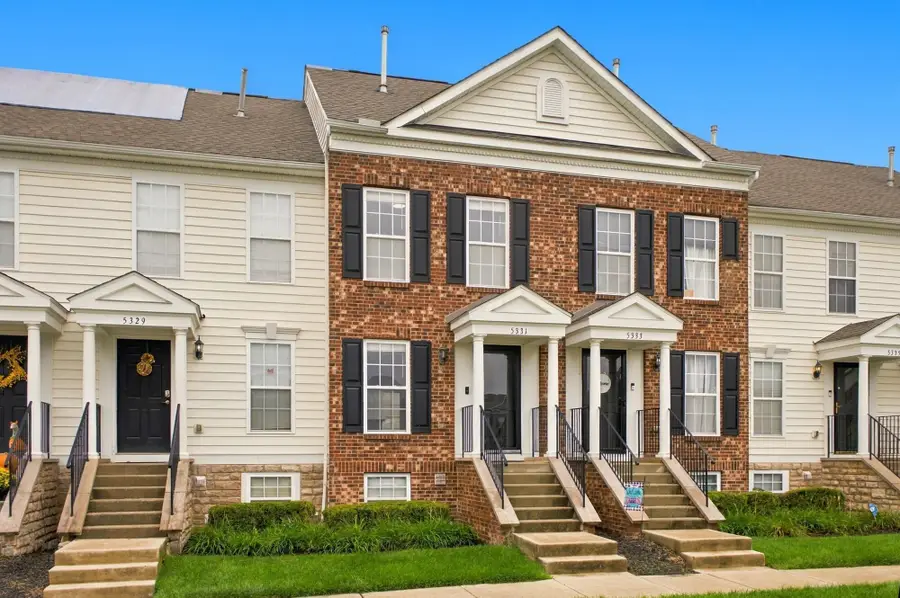 5331 Staircase Falls Drive, Dublin, OH 43016 - #2