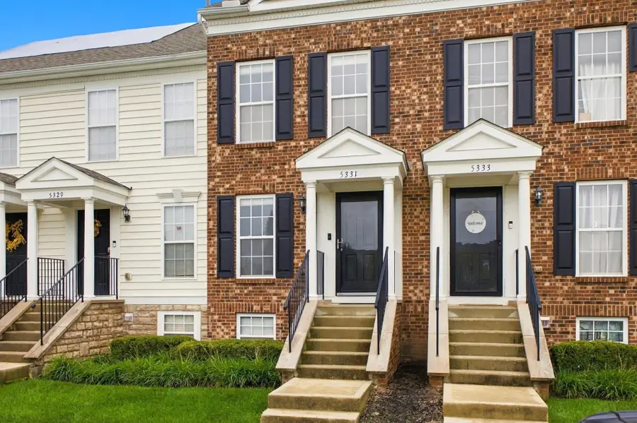 5331 Staircase Falls Drive, Dublin, OH 43016 - #3