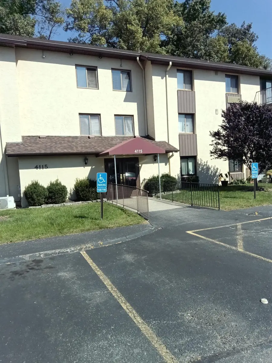 4115 Karl Road, Columbus, OH 43224 - #2