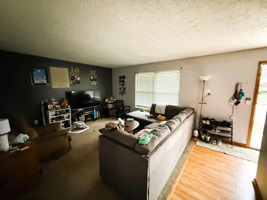 2734-2736 Blossom Avenue, Columbus, OH 43231 - #3