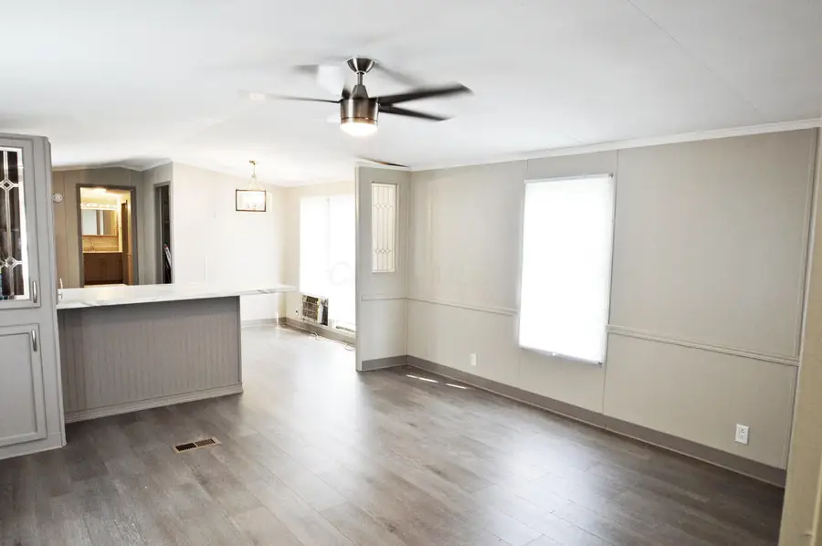 9120 W Broad Street, Galloway, OH 43119 - #2