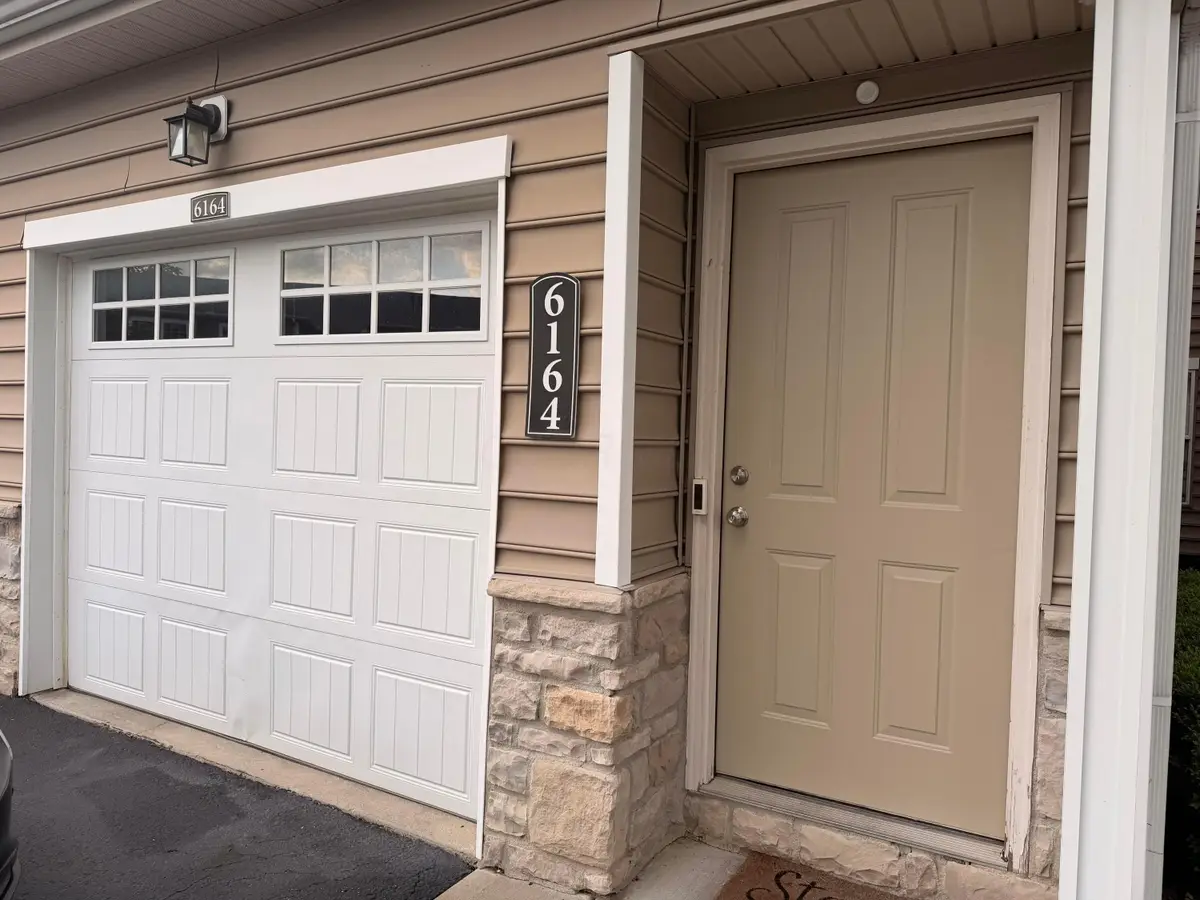 6164 Kirklington Circle, Westerville, OH 43081 - #1