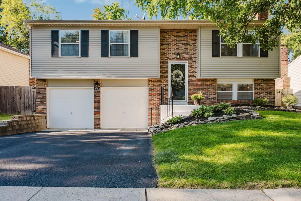 3752 Cypress Creek Drive, Columbus, OH 43228 - #1