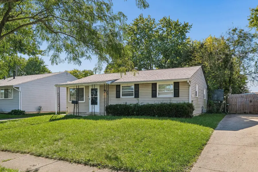 809 Maurine Drive, Columbus, OH 43228 - #2