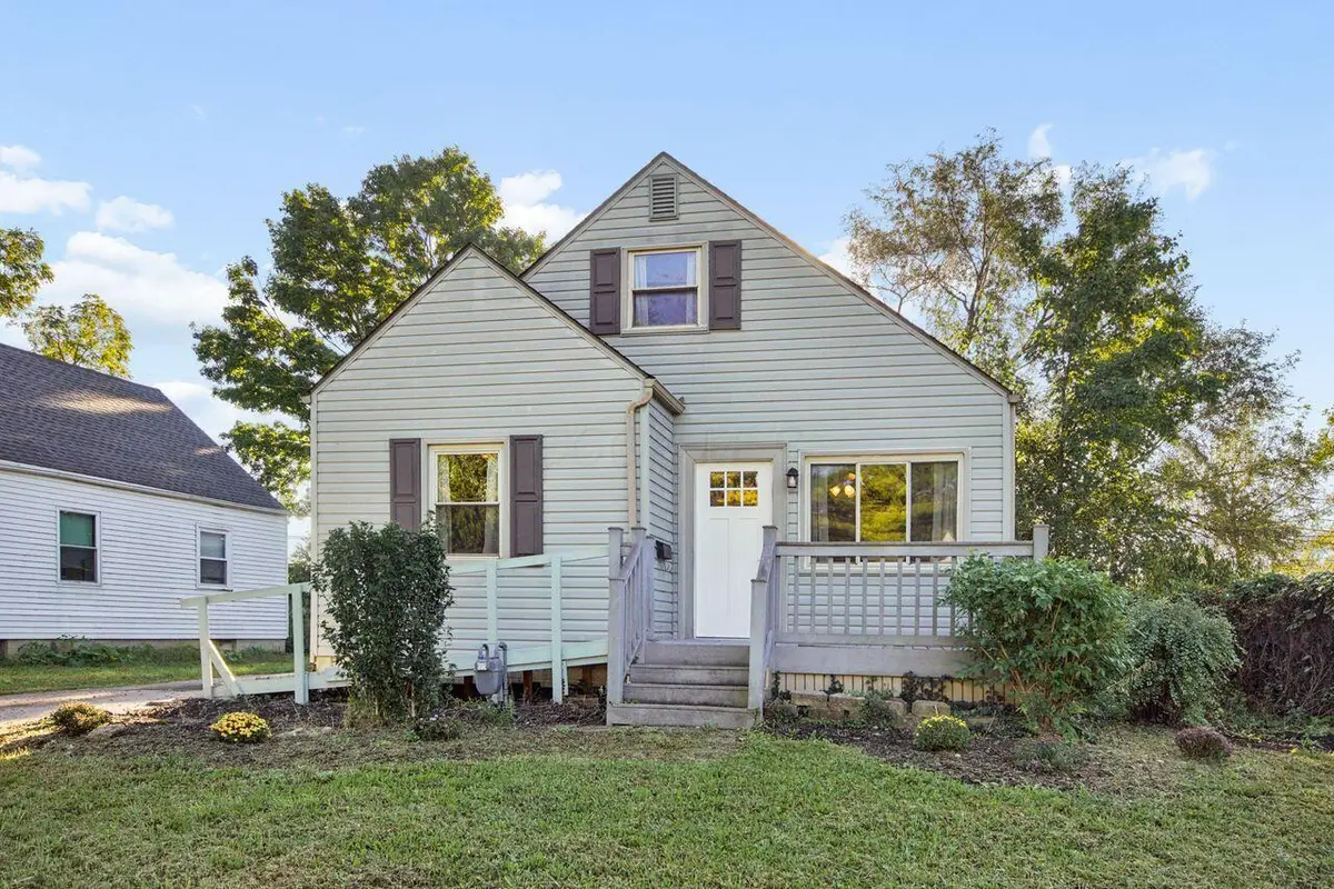 878 S Richardson Avenue, Columbus, OH 43204 - #1
