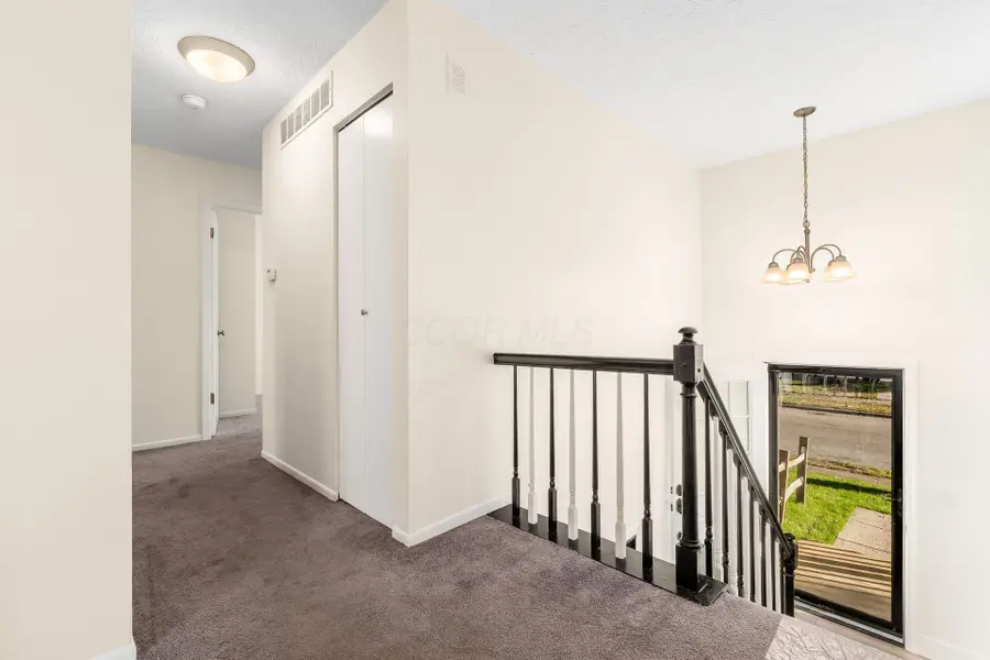 2897 Freedom Trail, Reynoldsburg, OH 43068 - #3