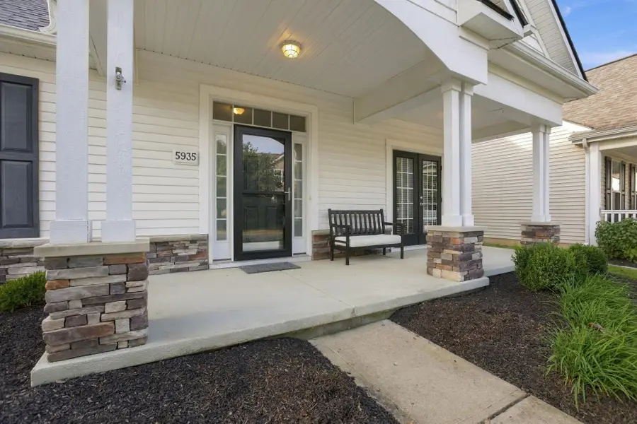 5935 Meehan Road, Dublin, OH 43016 - #2