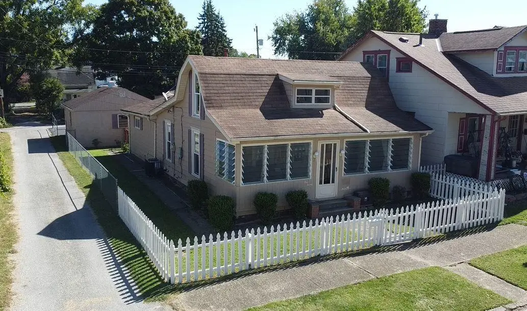 120 S Zane Avenue, Lancaster, OH 43130 - #1