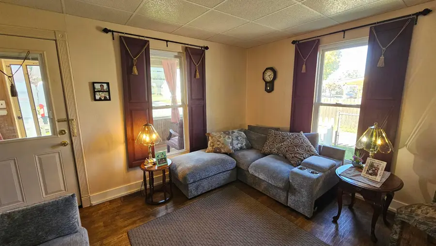 120 S Zane Avenue, Lancaster, OH 43130 - #3