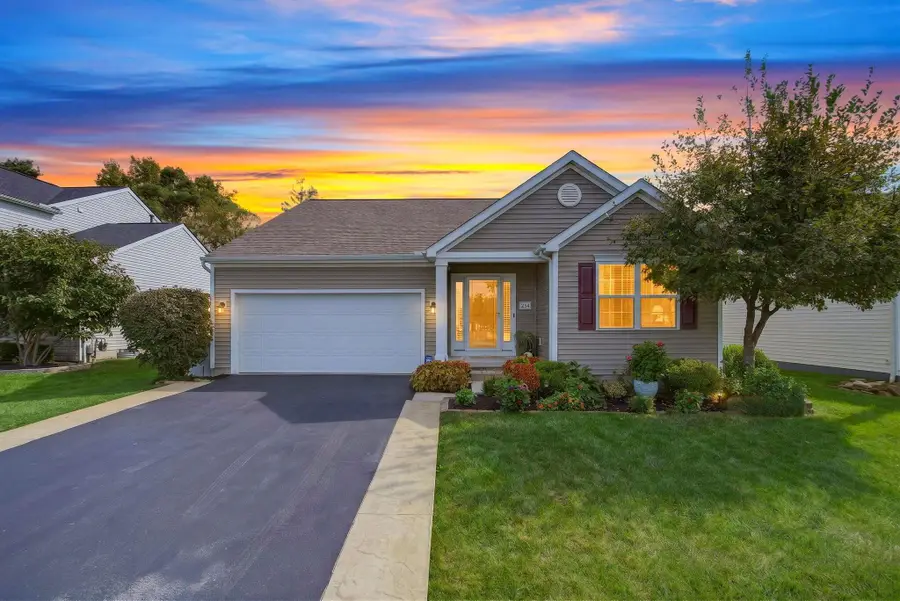 234 Rockbrook Crossing Avenue, Galloway, OH 43119 - #2