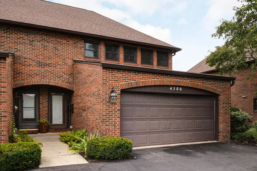 4580 Carriage Hill Lane, Columbus, OH 43220 - #3