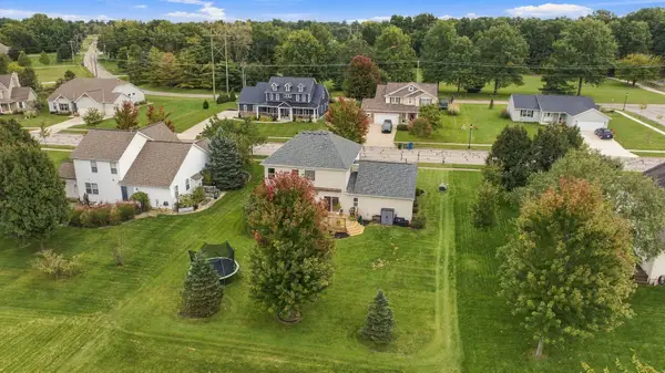 1407 Hickory Gate Drive, Marysville, OH 43040