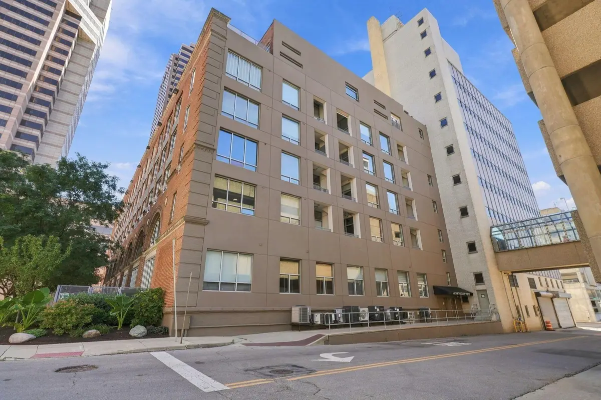 221 N Front Street, Columbus, OH 43215 - #1